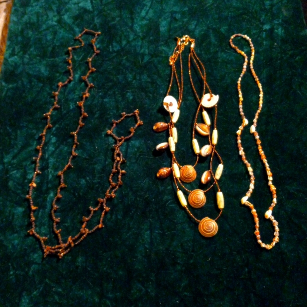 F-25 jewelry lot
